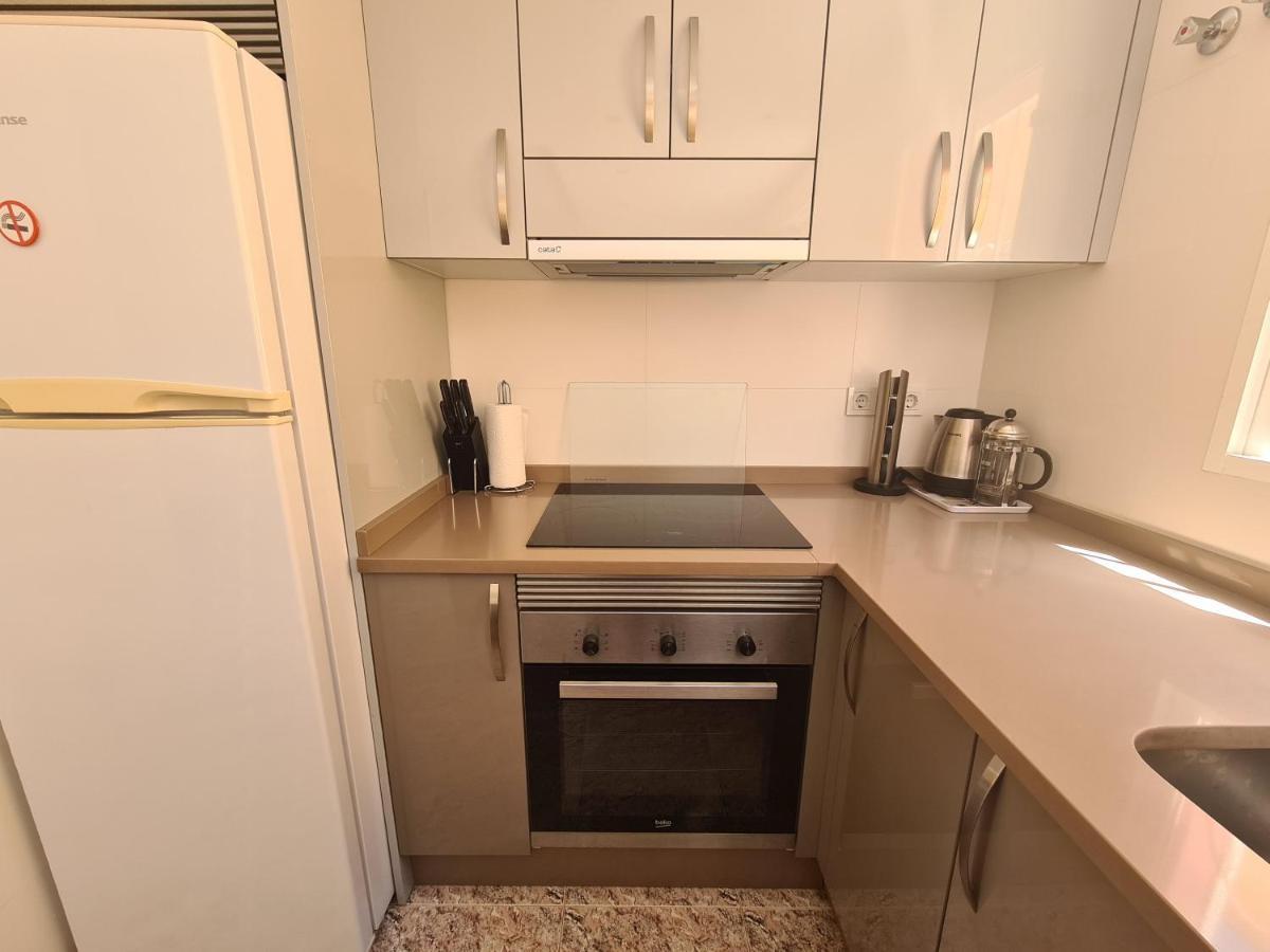 2 Bedroom Property In Closed Urbanisation Τορεβιέχα Εξωτερικό φωτογραφία