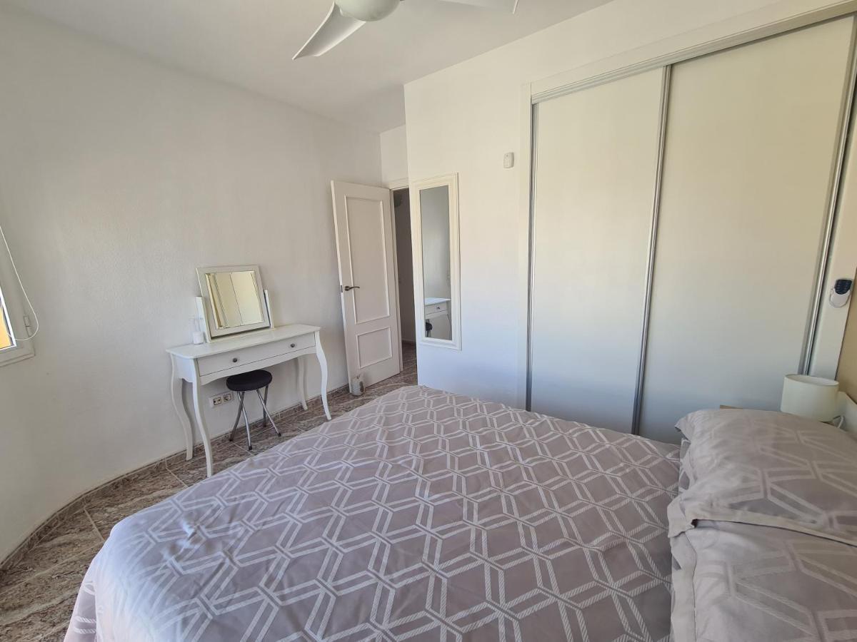 2 Bedroom Property In Closed Urbanisation Τορεβιέχα Εξωτερικό φωτογραφία